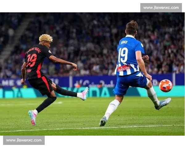 吉达国民天价报价费尔明 巴萨放行需球员点头