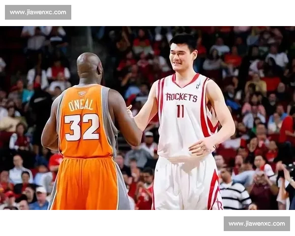 奥尼尔罕见显娇小！五人合影中竟有中国巨人姚明