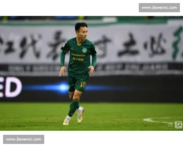 托马西造访浙江队 意甲传奇见证绿城青训力量